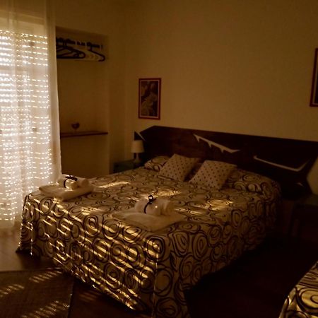 Idria B&B Barcellona-Pozzo di Gotto Cameră foto